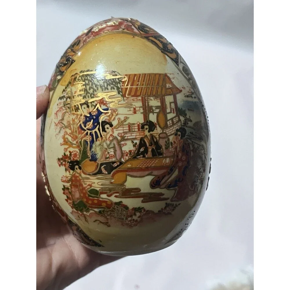 Japanese Handmade Egg-Shaped Vase Hand-Painted Geisha Scene Decorative Art